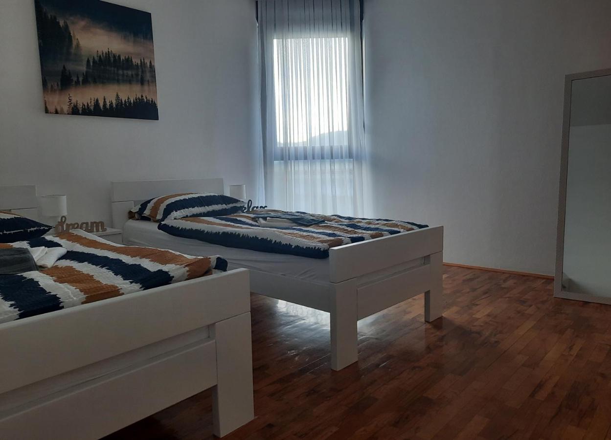 Apartman Peregrinus Korenica Exteriér fotografie
