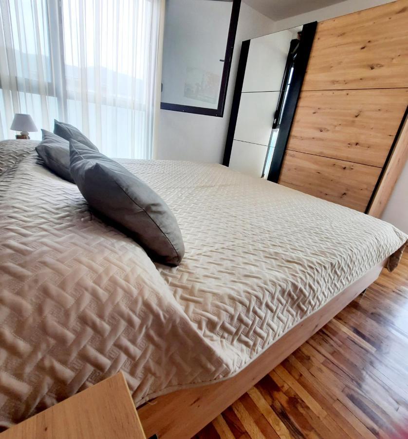 Apartman Peregrinus Korenica Exteriér fotografie