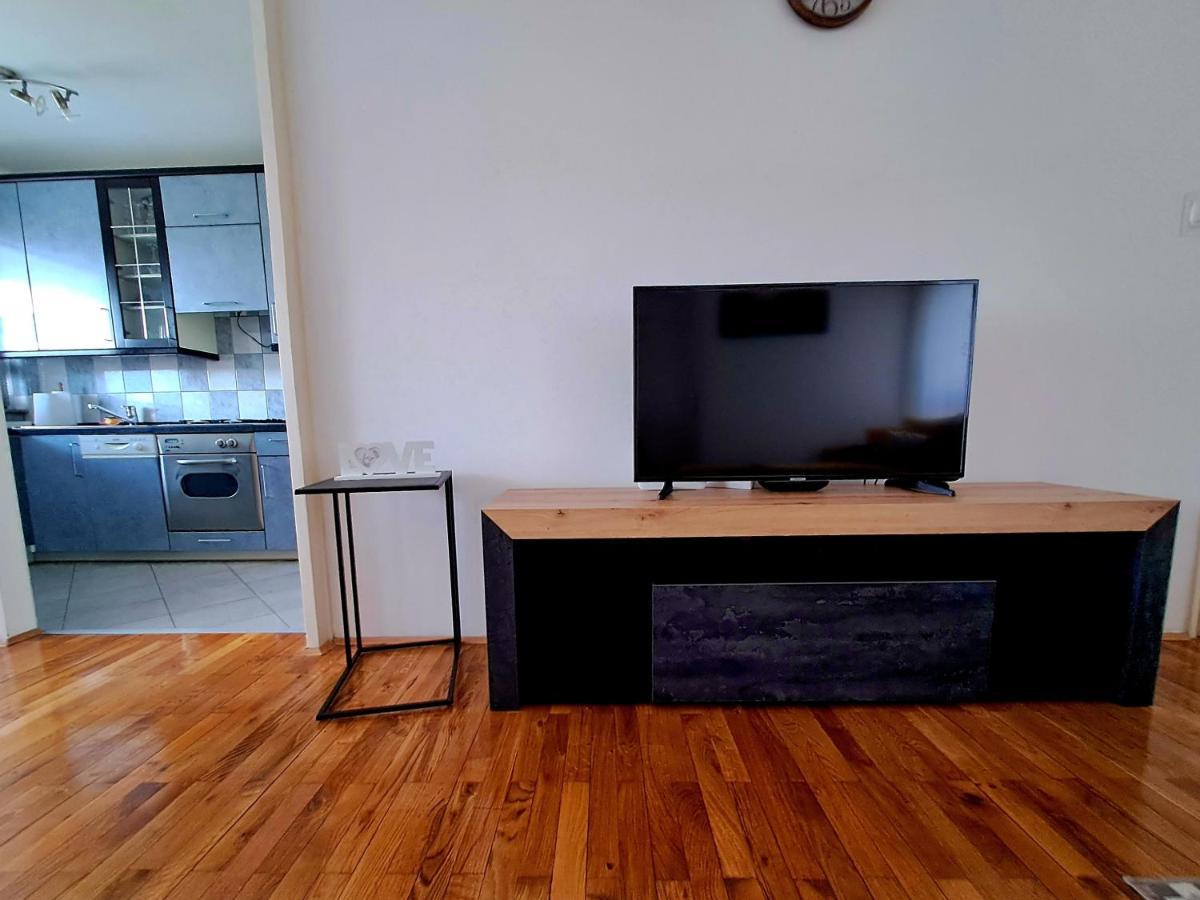 Apartman Peregrinus Korenica Exteriér fotografie